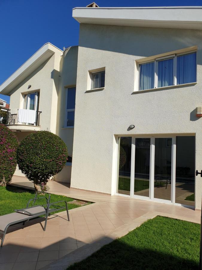 Villaviktoria Limassol Bagian luar foto