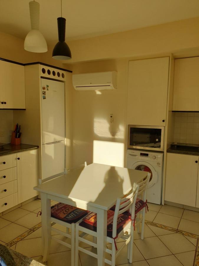 Villaviktoria Limassol Bagian luar foto